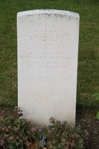Les Baraques Military Cemetery Sangatte - Marbouli Mohamed, 